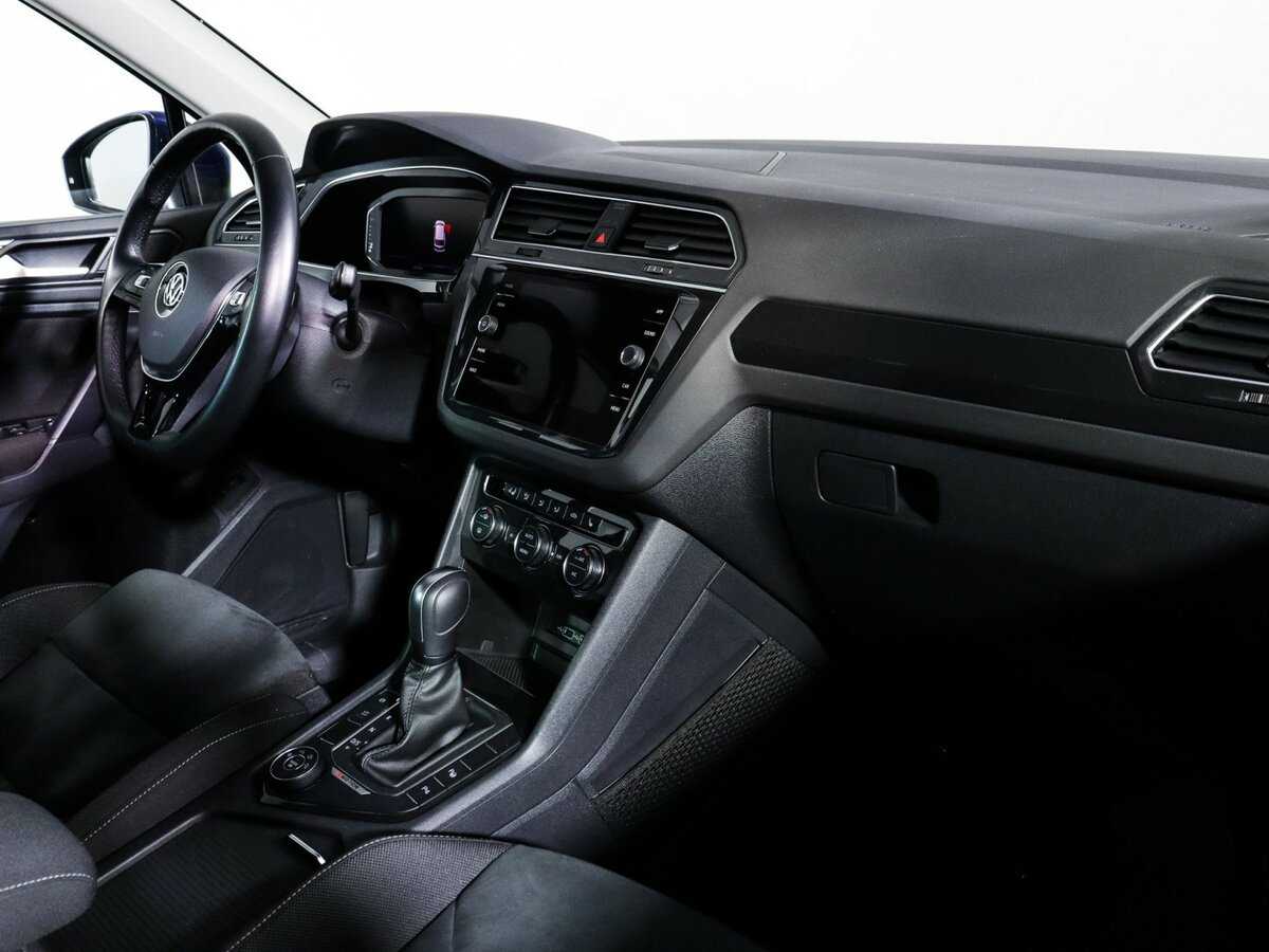 Volkswagen Tiguan, 2020 Фото №9