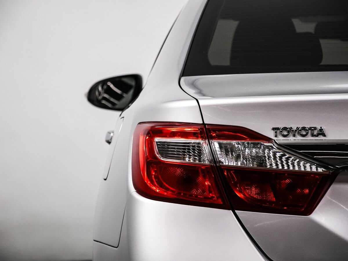 Toyota Camry, 2014 Фото №14