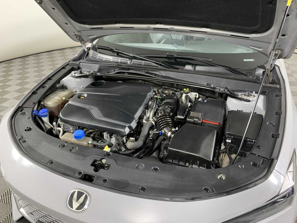 Changan UNI-V, 2023 Фото №11