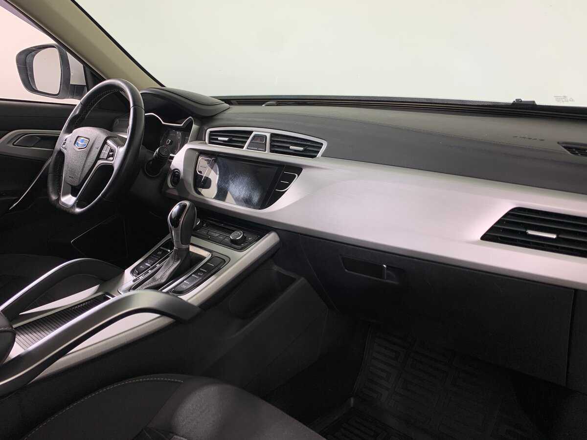 Geely Atlas, 2018 Фото №14