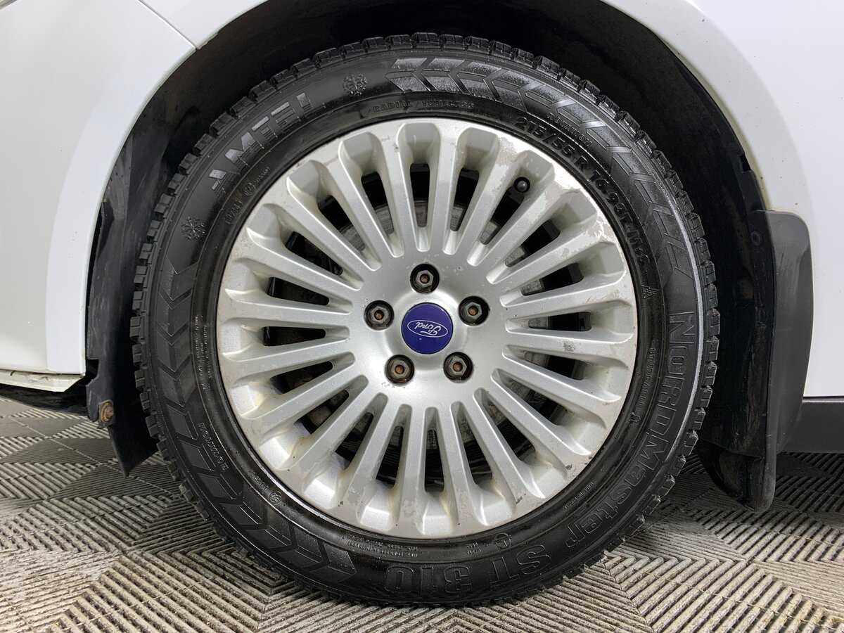 Ford Focus, 2014 Фото №9