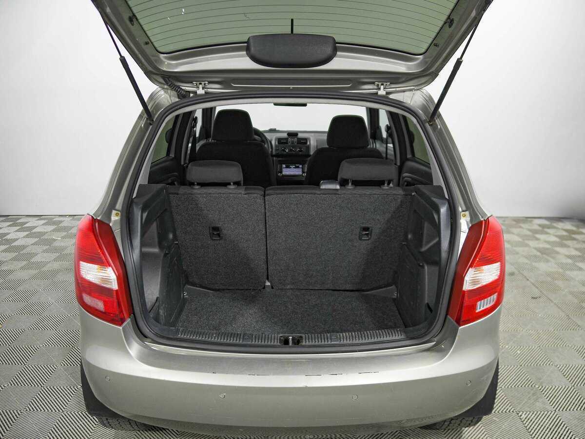 Skoda Fabia, 2013 Фото №14