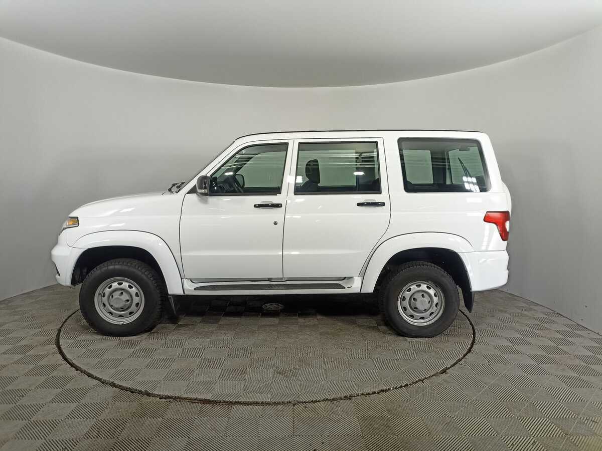 УАЗ Patriot, 2018 Фото №8