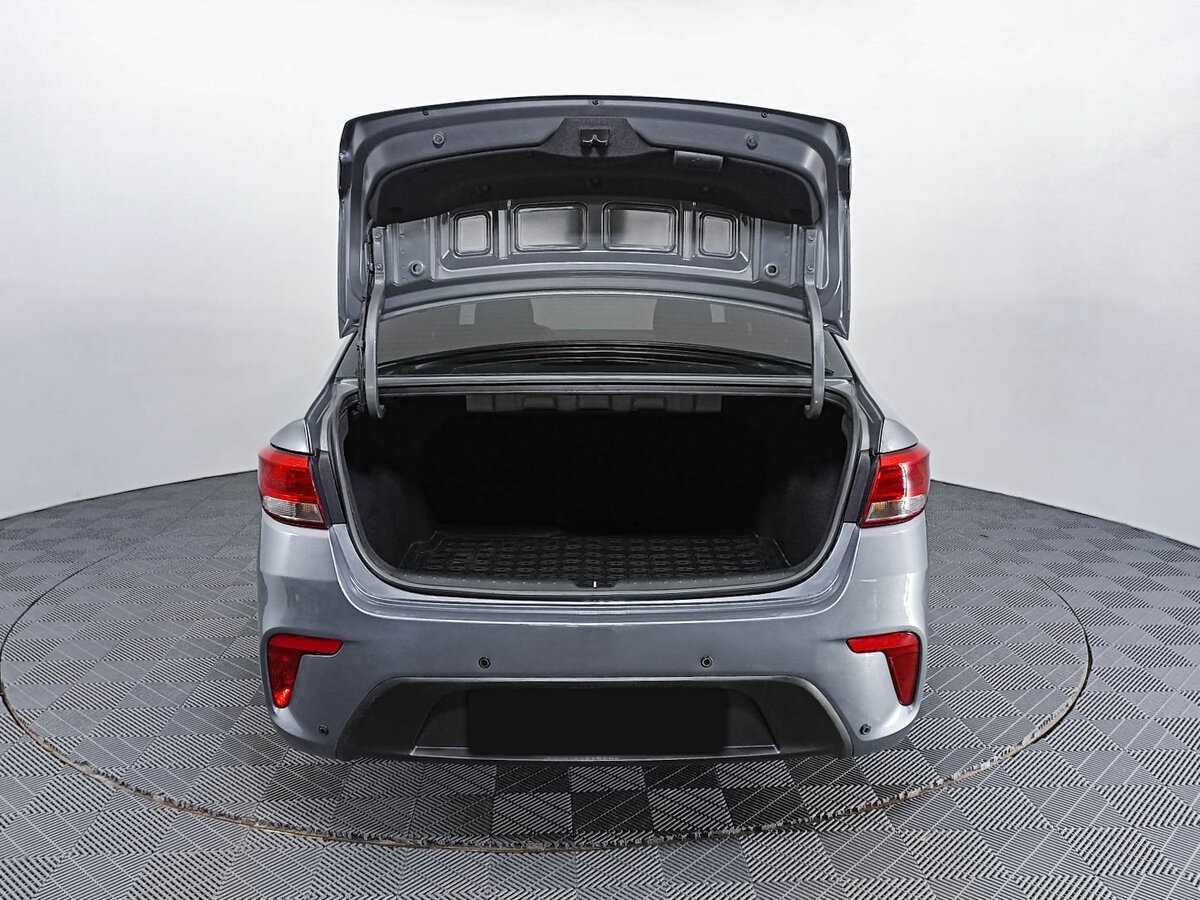 Kia Rio, 2018 Фото №10