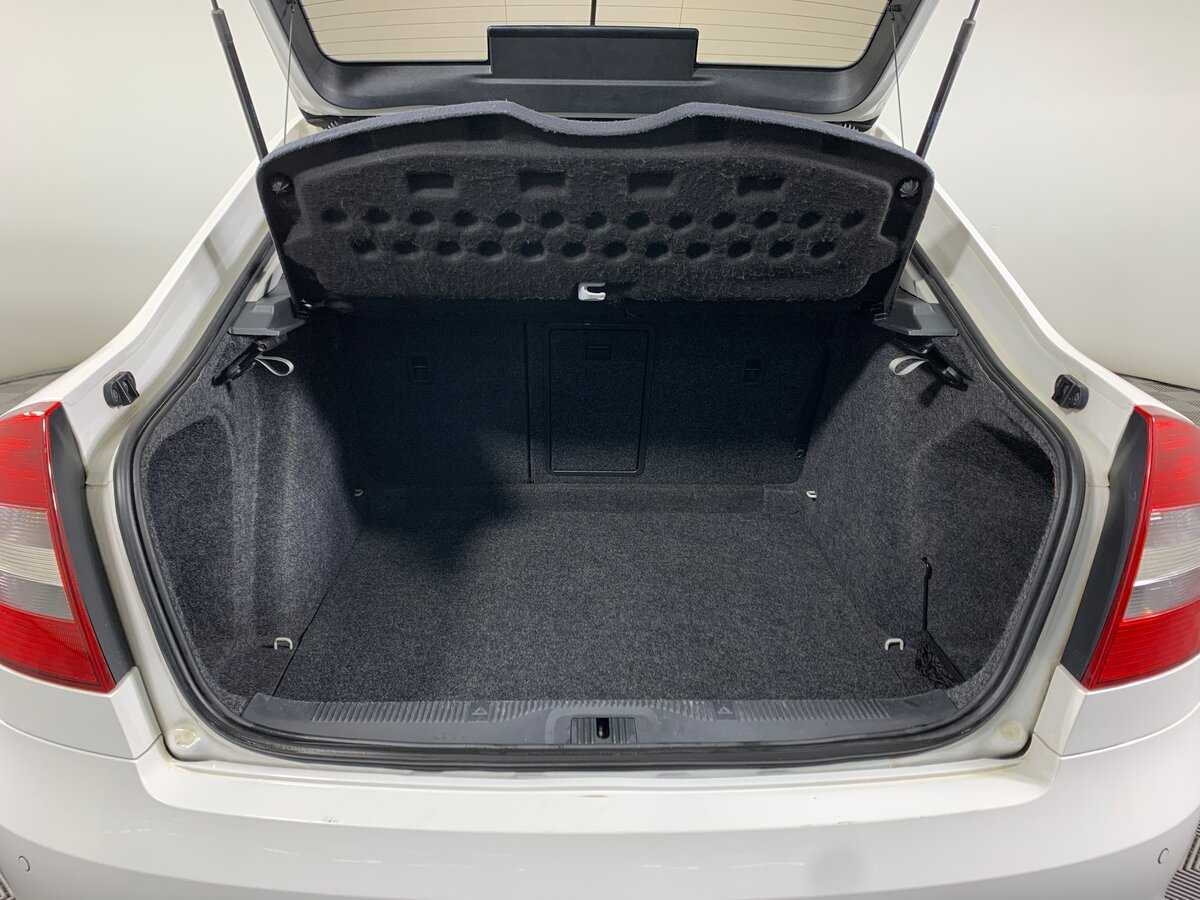 Skoda Octavia, 2012 Фото №19