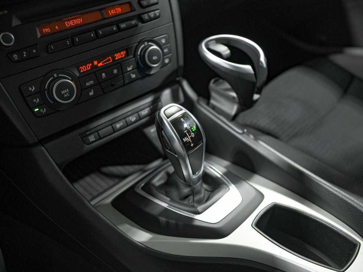 BMW X1 20i, 2014 Фото №10