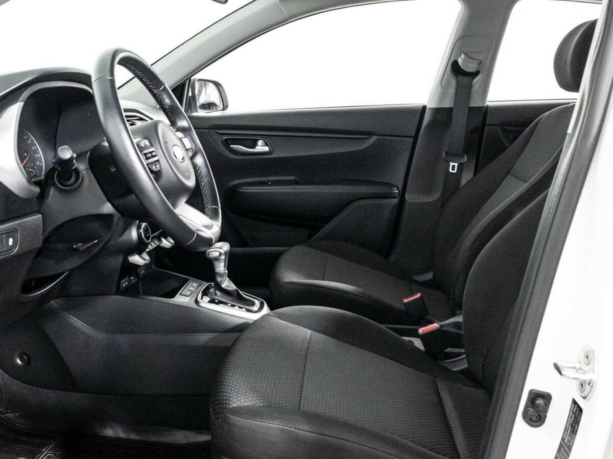 Kia Rio, 2021 Фото №19