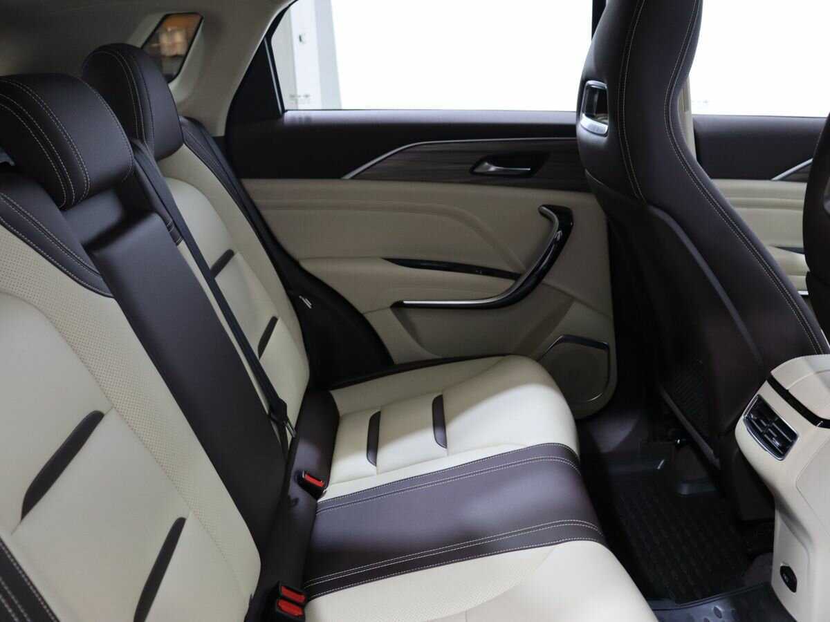 FAW Bestune T77, 2023 Фото №24