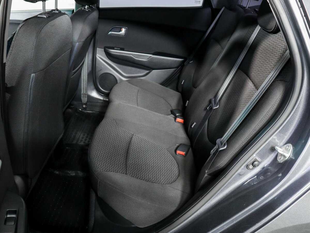 Kia Rio 4-speed, 2012 - 211 000 км. | Фото №6