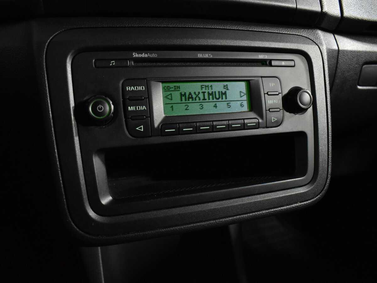 Skoda Fabia, 2012 Фото №15