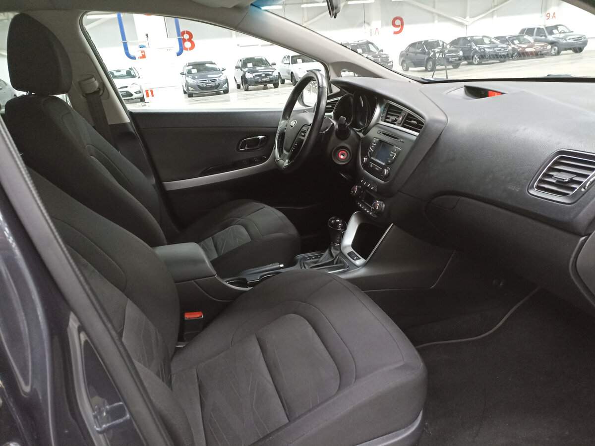 Kia Ceed, 2017 Фото №11