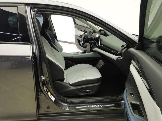 Changan UNI-T, 2022 Фото №12