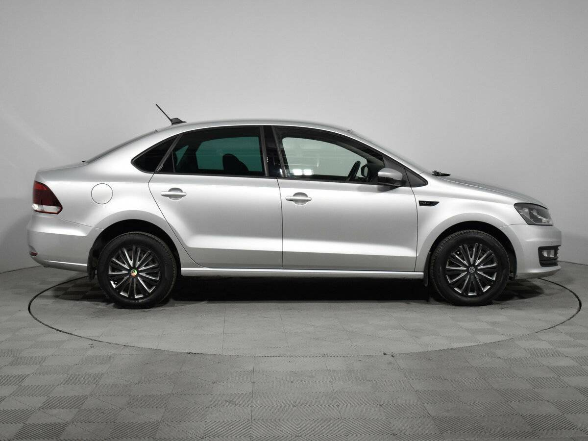 Volkswagen Polo, 2018 Фото №5