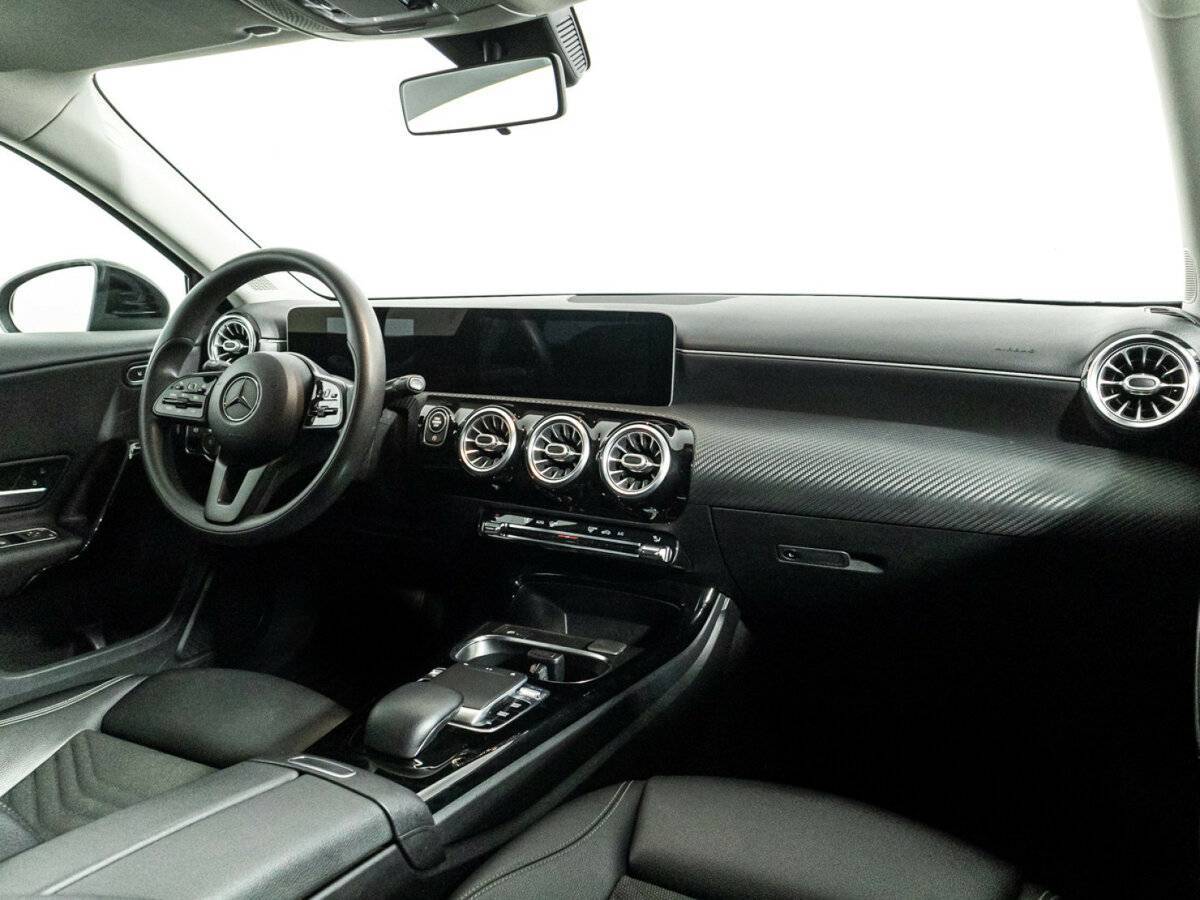 Mercedes-Benz A-Класс 200, 2018 Фото №9