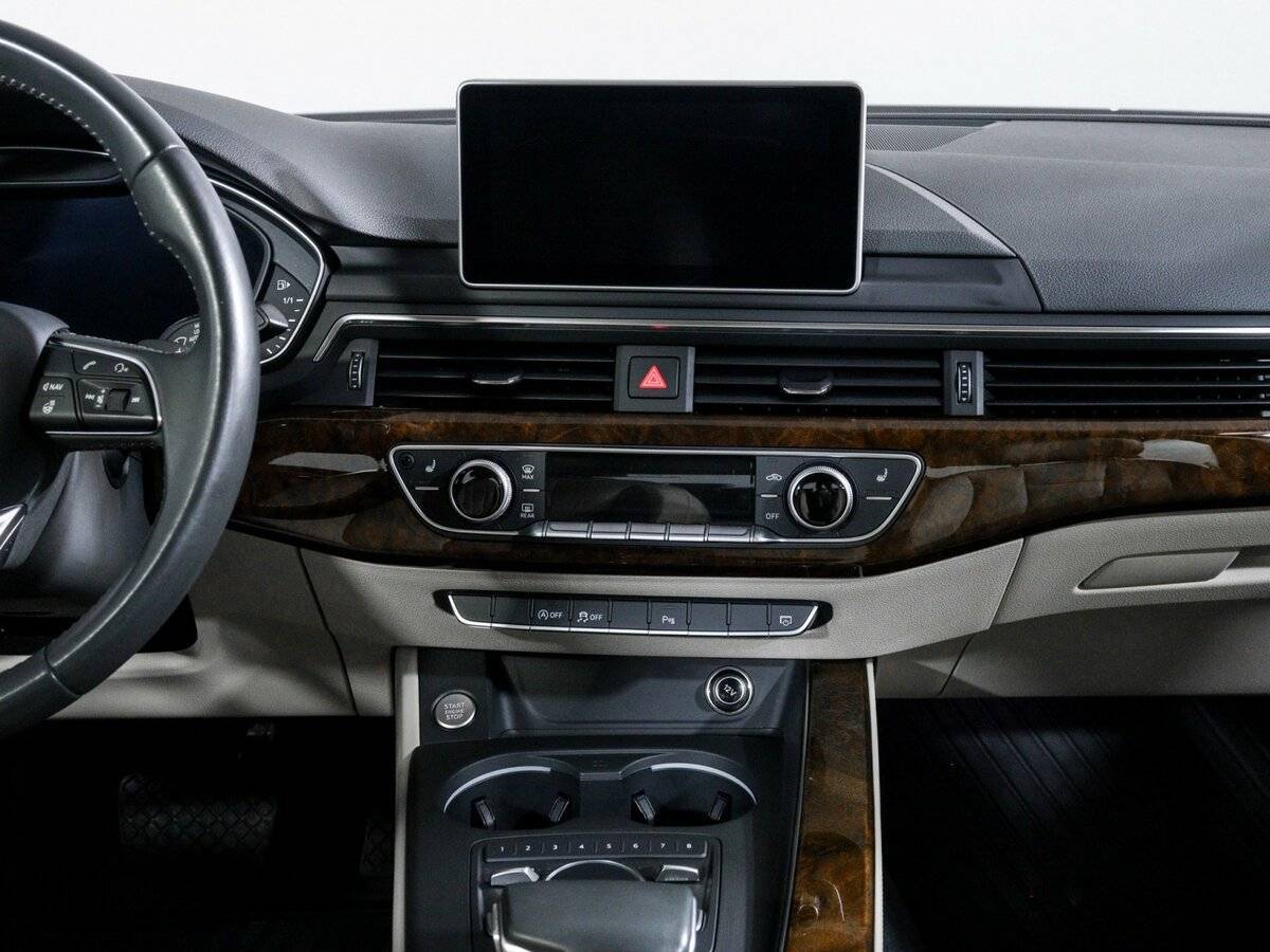 Audi A4, 2016 Фото №13