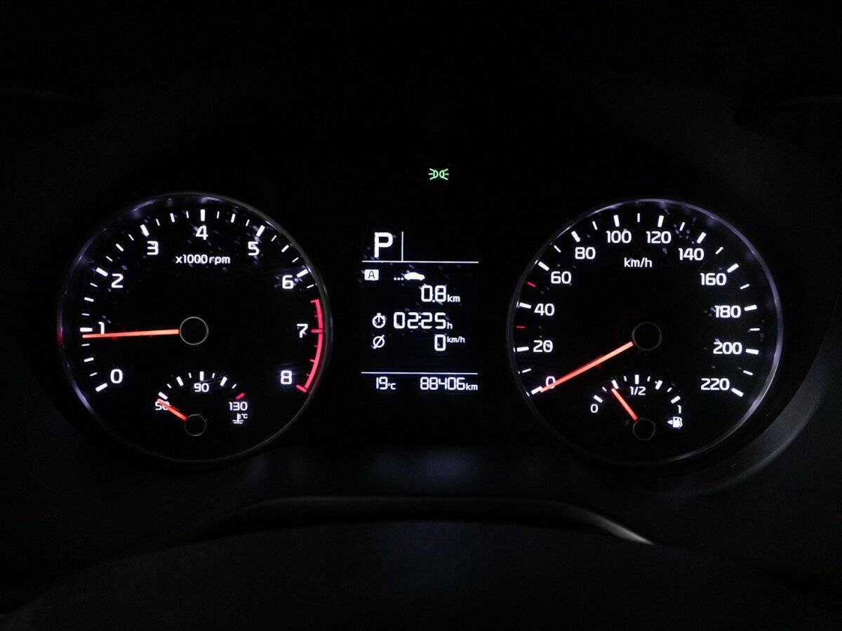 Kia Rio, 2018 Фото №12