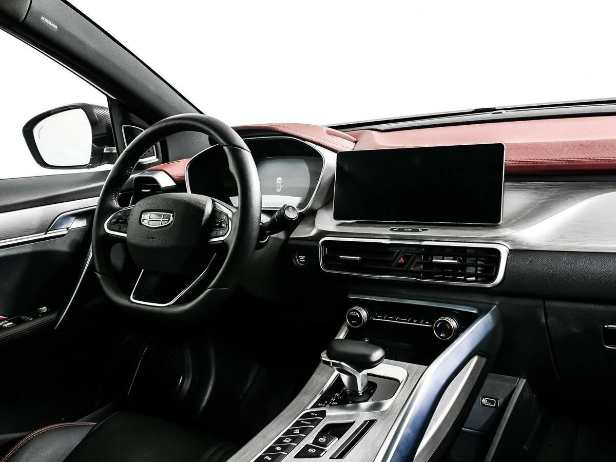 Geely Coolray, 2023 Фото №9