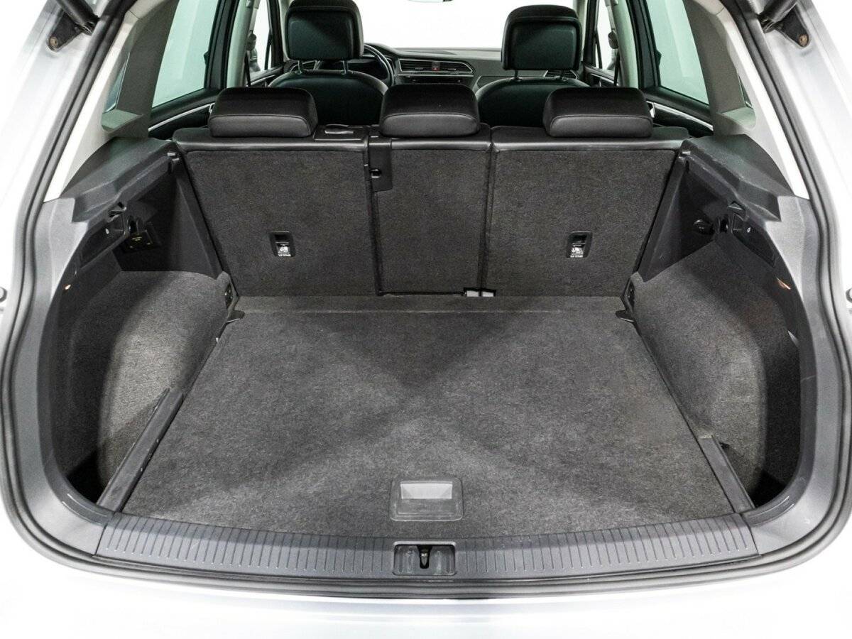 Volkswagen Tiguan, 2018 Фото №25