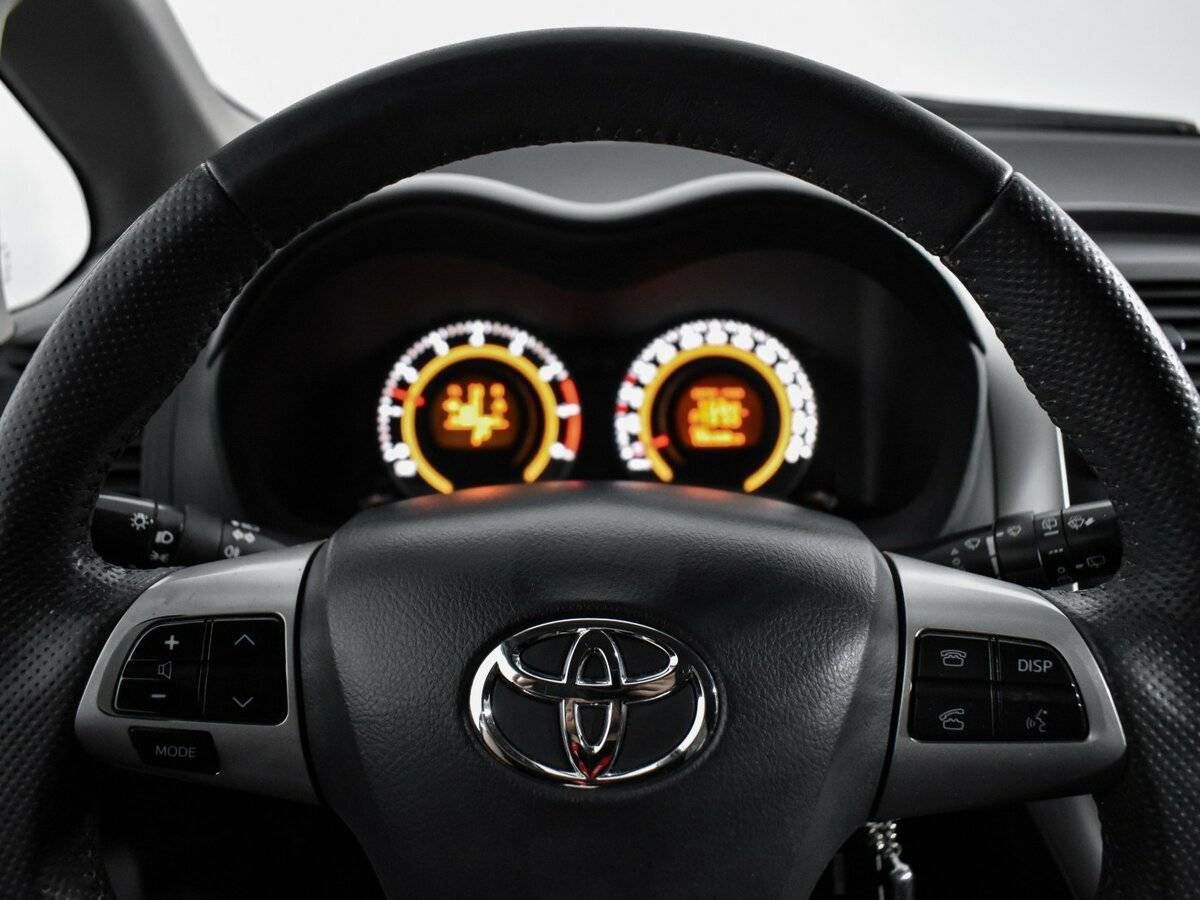 Toyota Auris, 2012 Фото №15