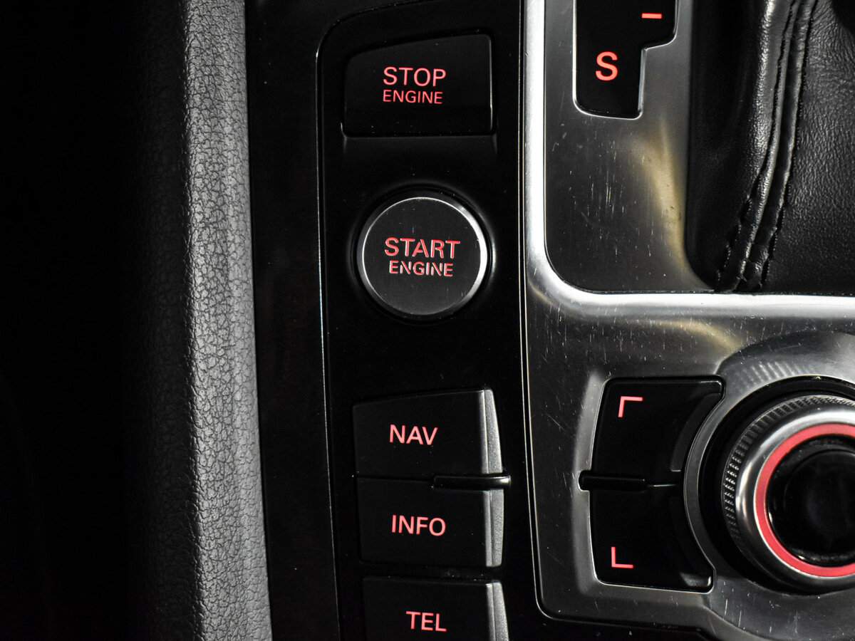 Audi Q7, 2013 Фото №16