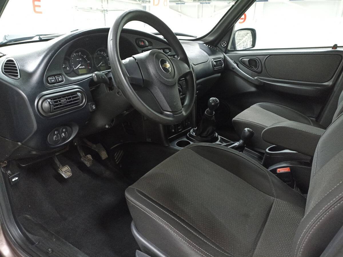 Chevrolet Niva, 2018 Фото №16