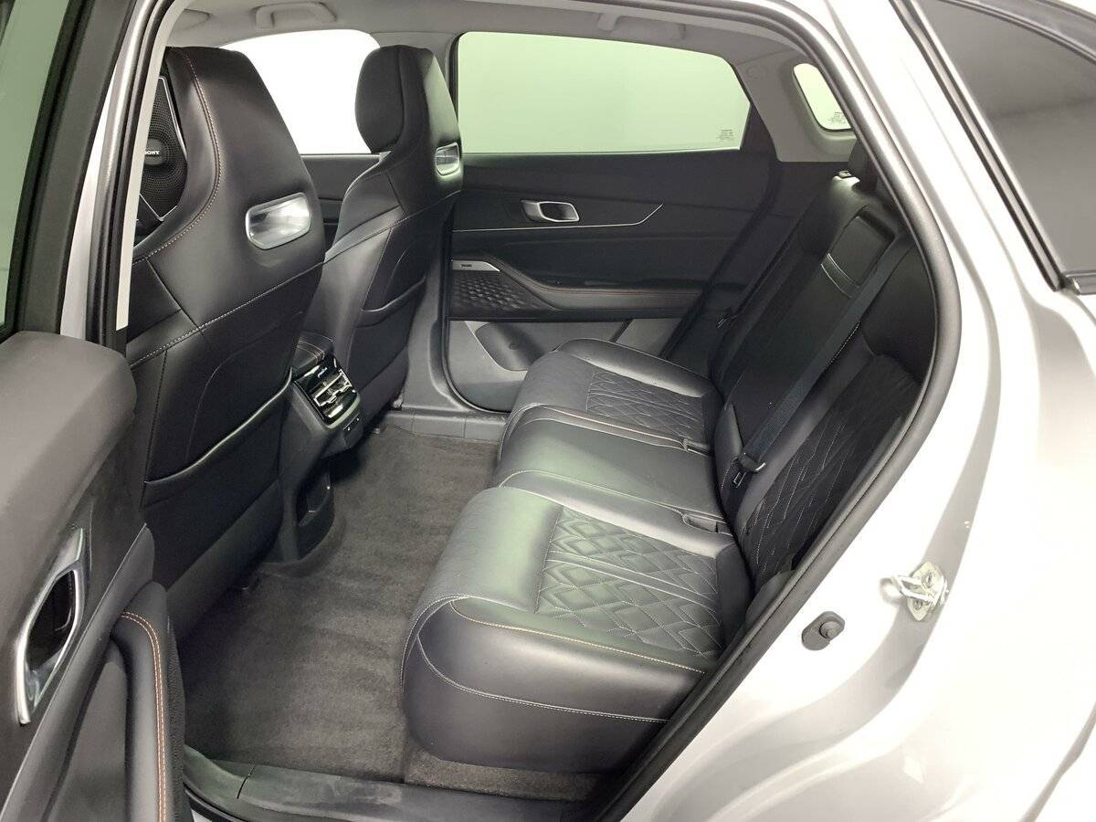 Changan UNI-K, 2023 Фото №12