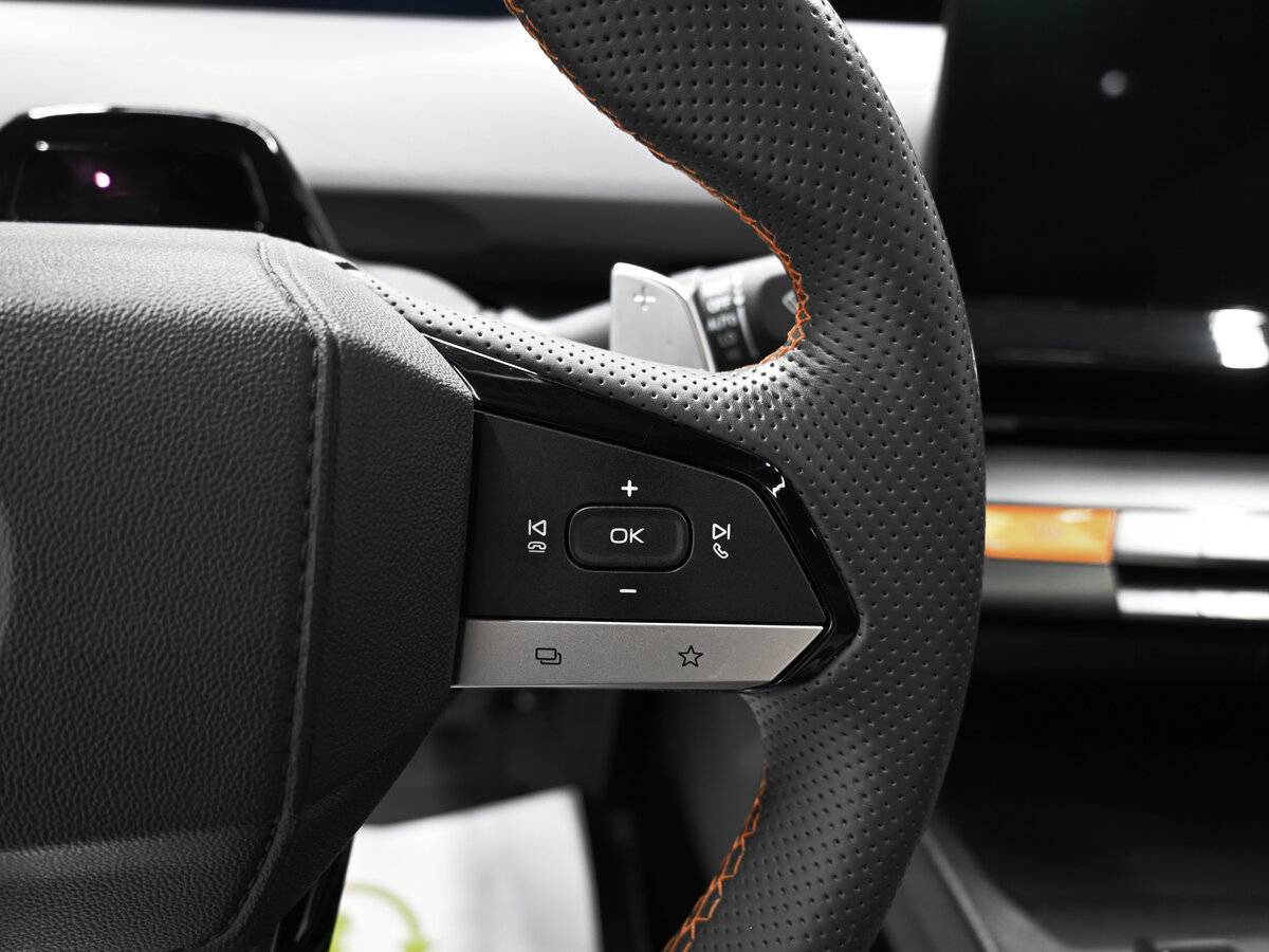 Changan UNI-V, 2023 Фото №21