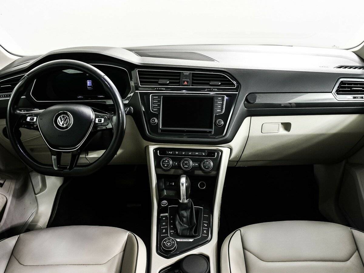 Volkswagen Tiguan, 2017 Фото №11