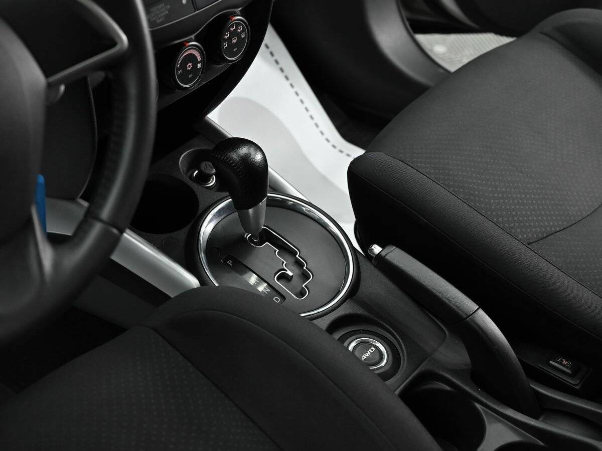 Mitsubishi ASX, 2013 Фото №10