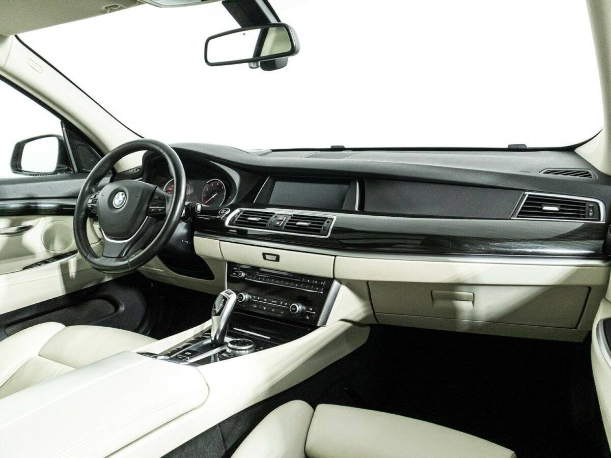 BMW 5 серии Gran Turismo 535i xDrive, 2014 Фото №9