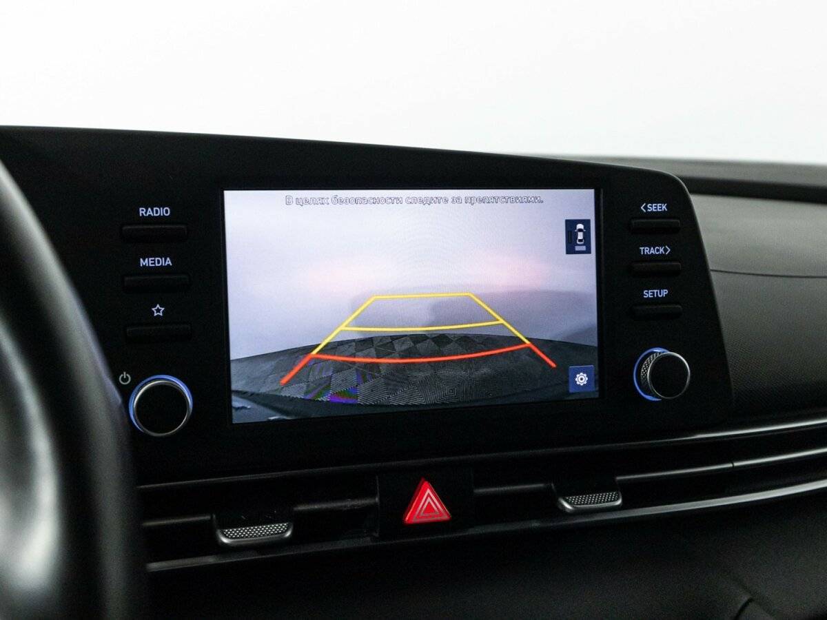 Hyundai Elantra, 2021 Фото №15