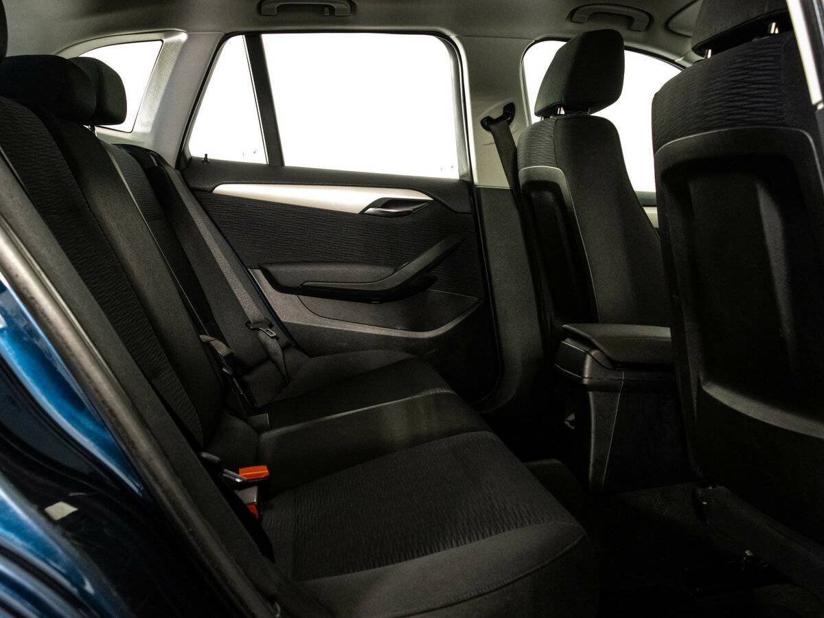 BMW X1 20i, 2014 Фото №18