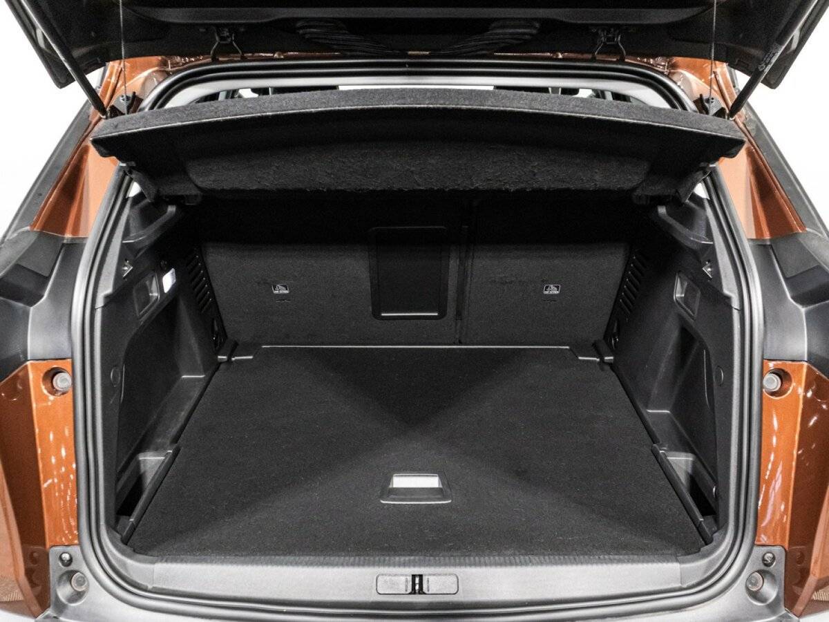 Peugeot 3008, 2017 Фото №15