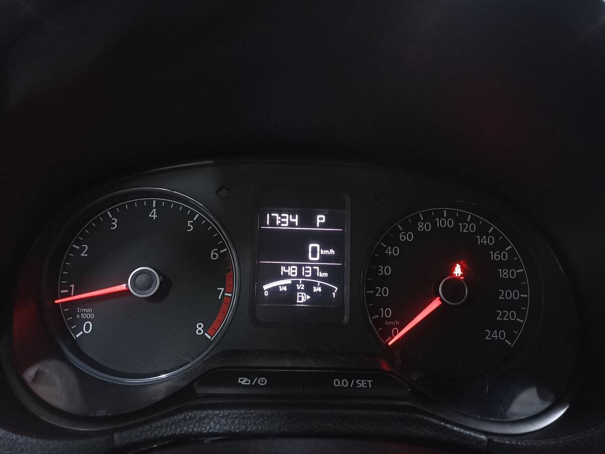 Volkswagen Polo, 2018 Фото №13