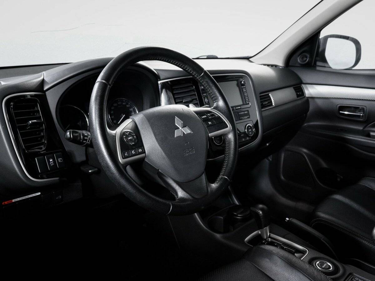 Mitsubishi Outlander, 2012 Фото №14
