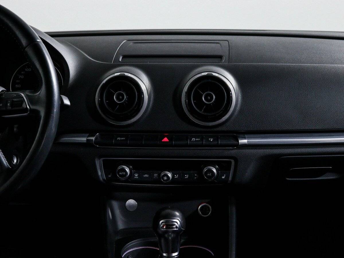 Audi A3, 2015 Фото №13