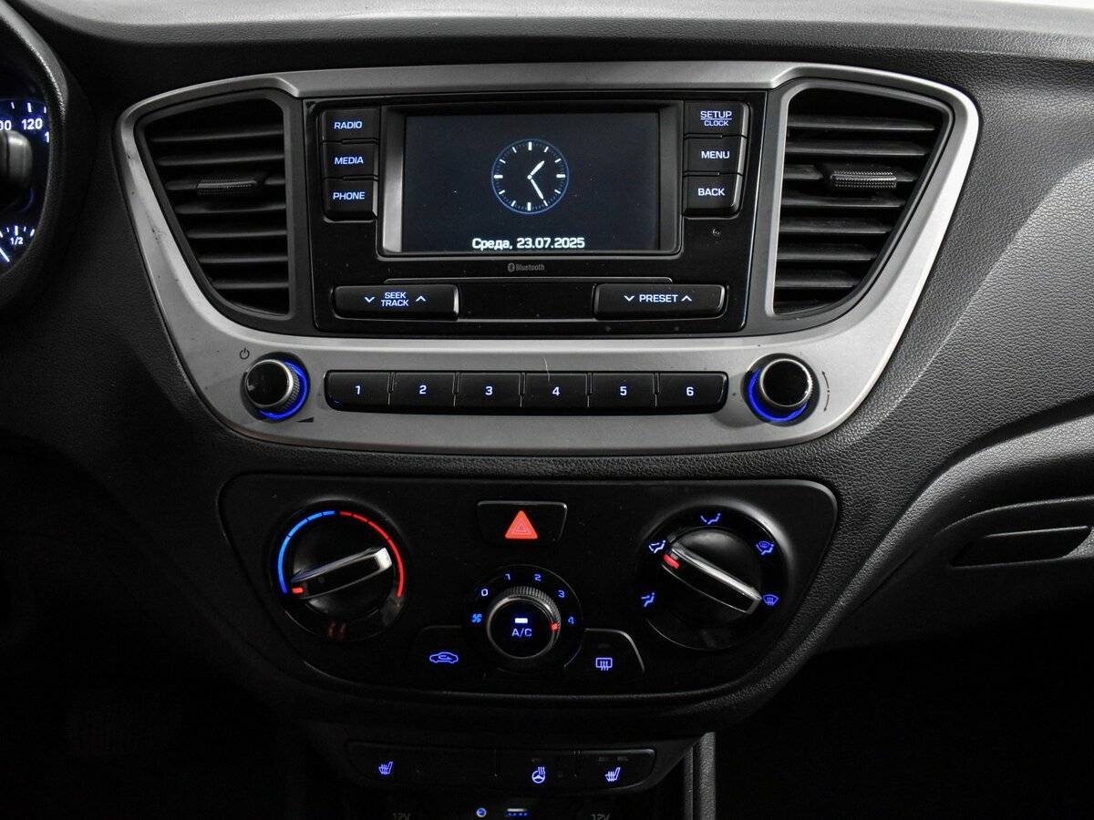 Hyundai Solaris, 2017 Фото №12