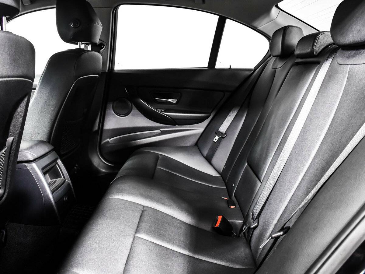 BMW 3 серии 320i VI (F3x), 2013 Фото №10