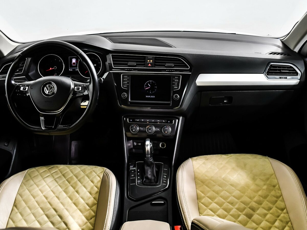 Volkswagen Tiguan II, 2017 Фото №10