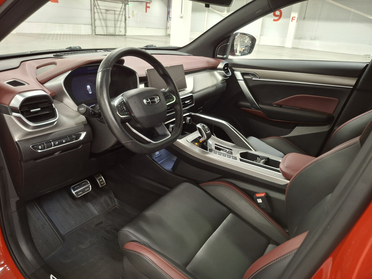 Geely Coolray I, 2020 Фото №16