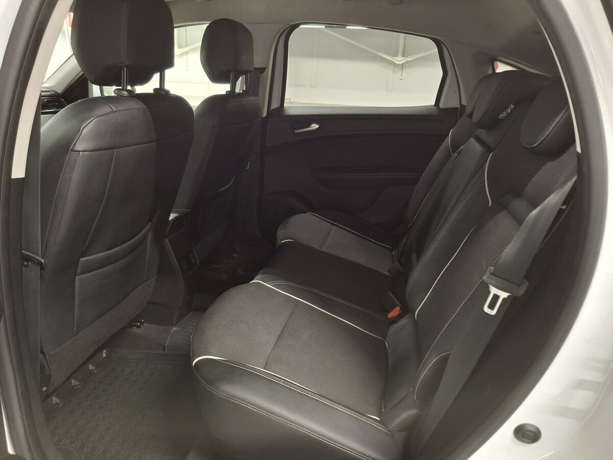 Renault Arkana I, 2020 Фото №12