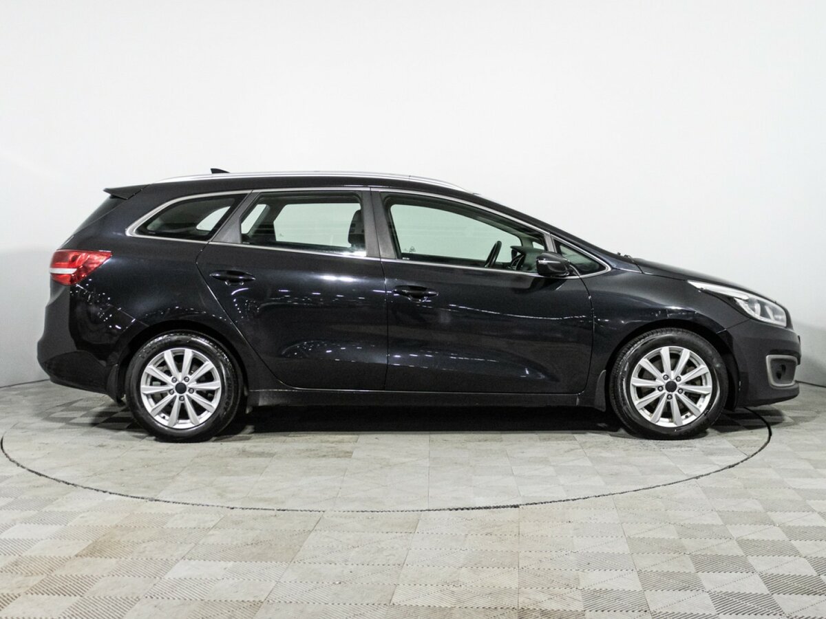 Kia Ceed II Рестайлинг, 2018 Фото №4