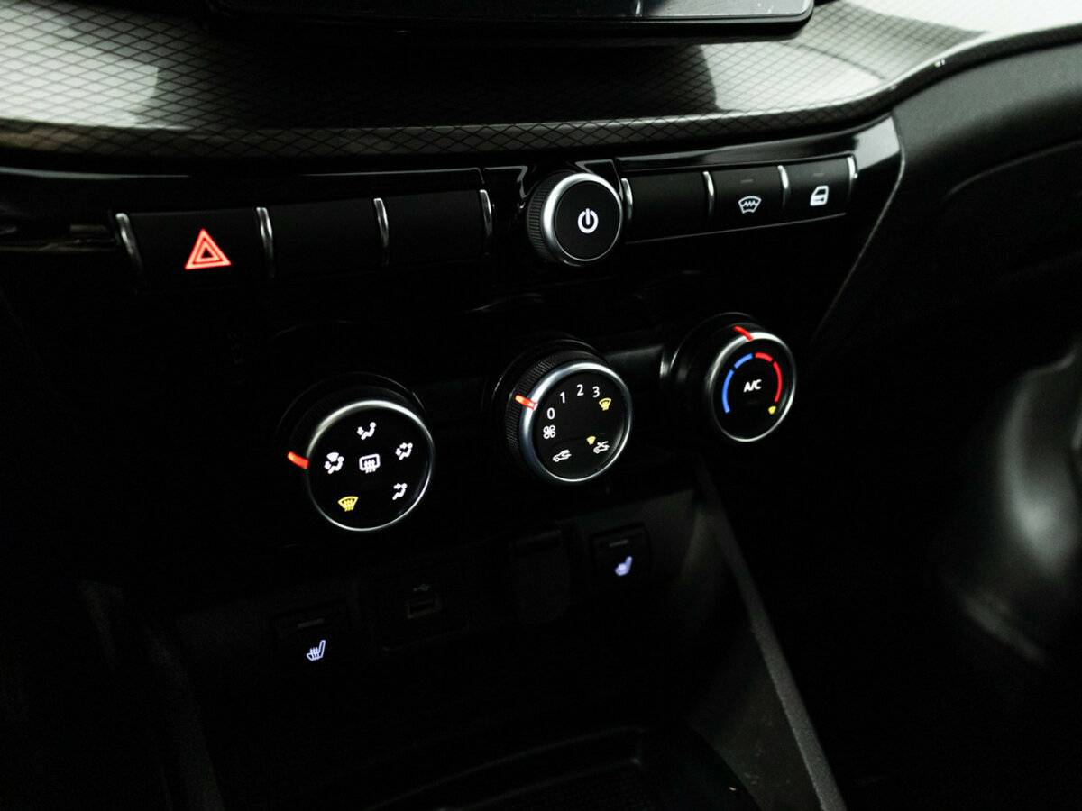 Lada (ВАЗ) Vesta SW I Рестайлинг (NG), 2024 Фото №15