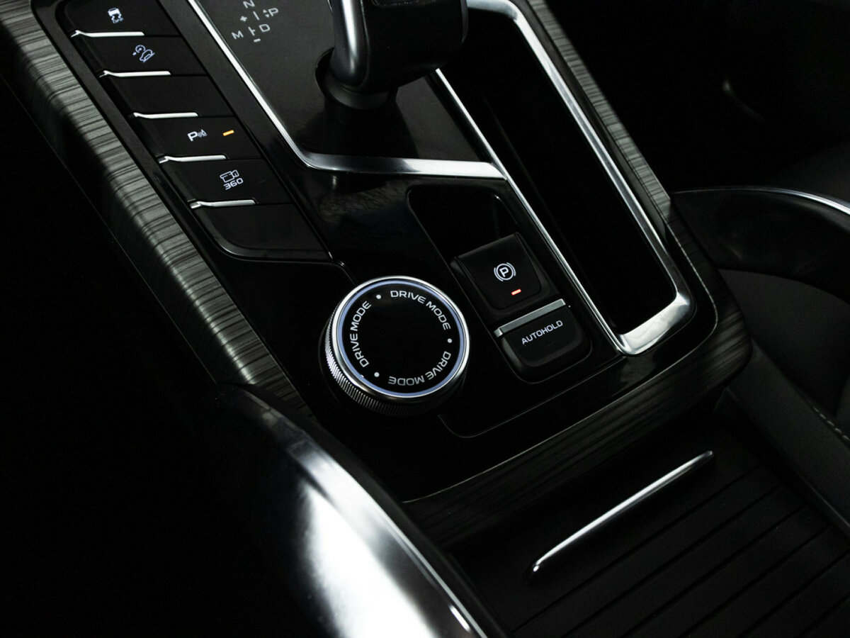 Geely Atlas Pro, 2023 Фото №16