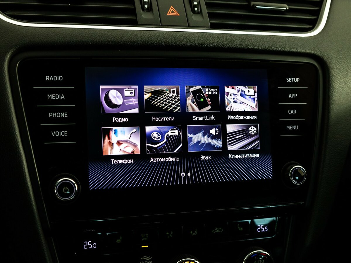 Skoda Octavia III (A7) Рестайлинг, 2019 Фото №12