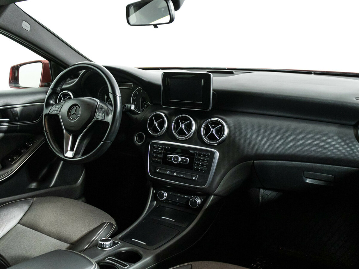 Mercedes-Benz A-Класс 180 III (W176), 2014 Фото №9