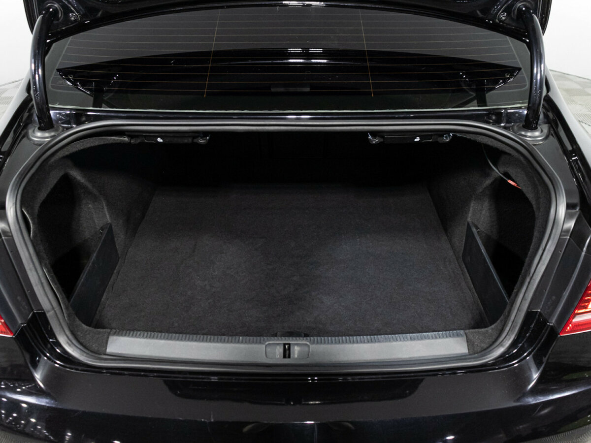 Volkswagen Passat B7, 2012 Фото №15