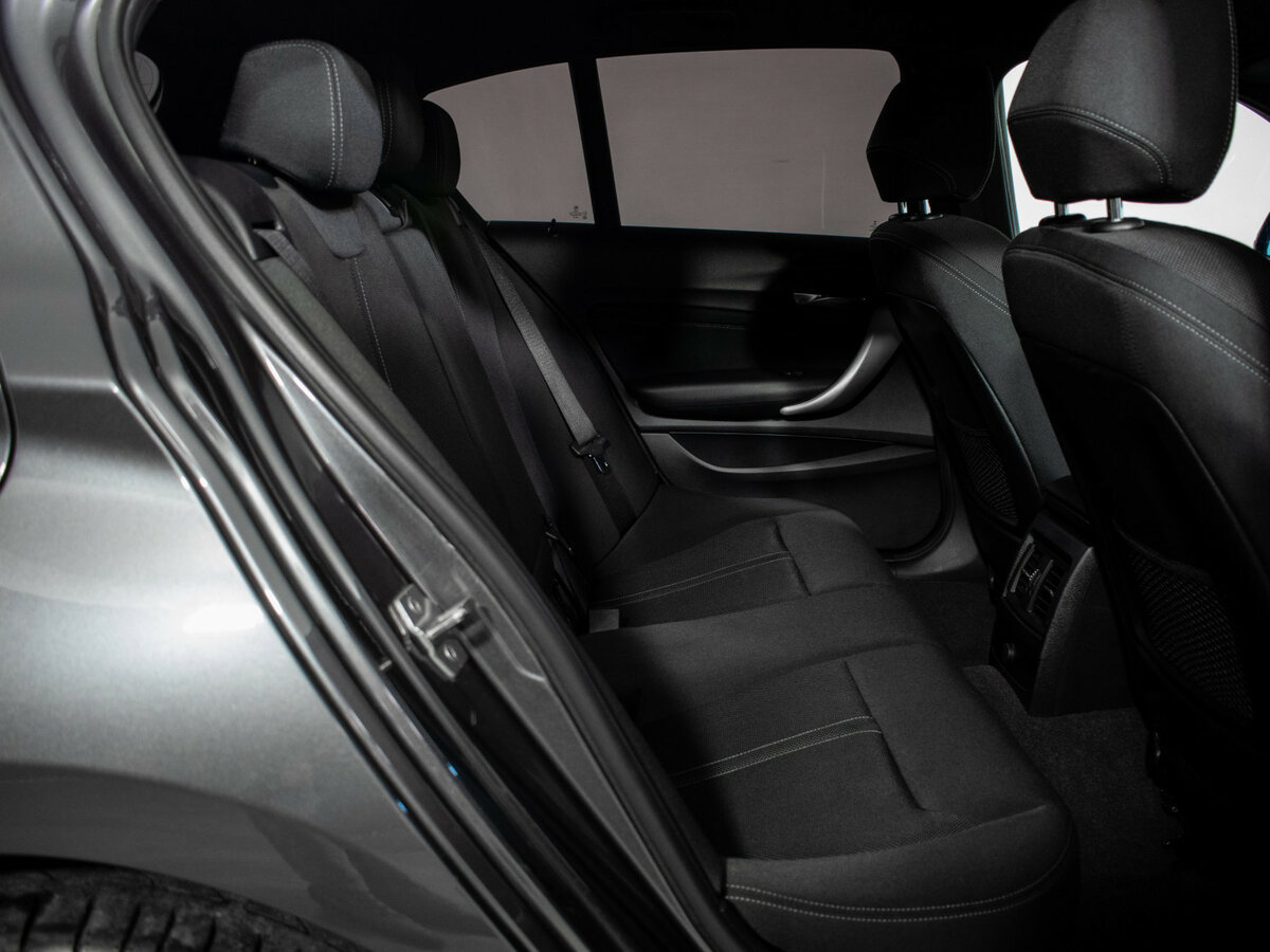 BMW 1 серии 118i II (F20/F21) Рестайлинг 2, 2019 - 53 290 км. | Фото №7