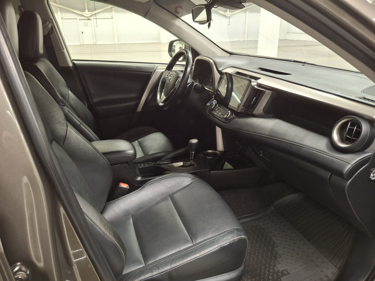 Toyota RAV4 IV (XA40), 2013 Фото №11