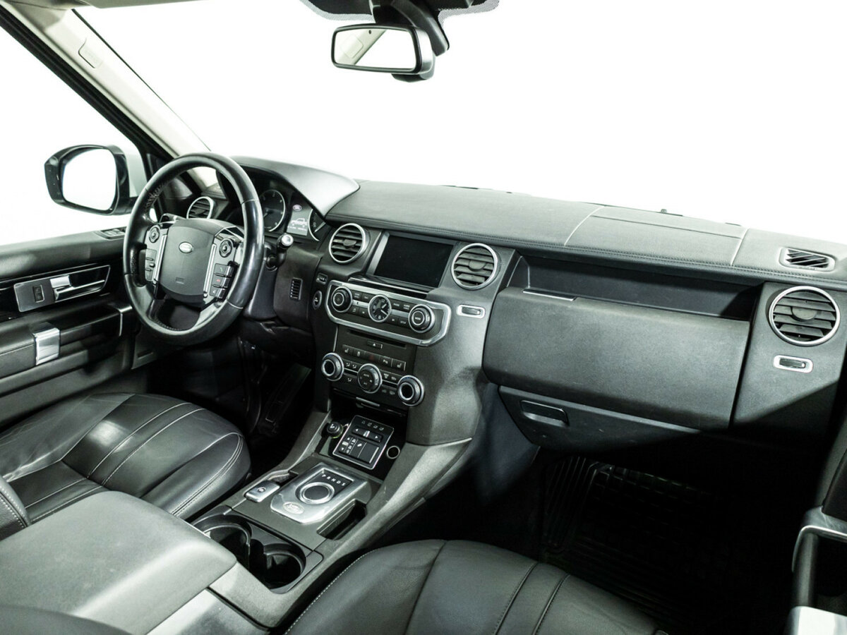 Land Rover Discovery IV Рестайлинг, 2015 Фото №7